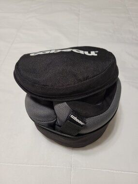 Cabeau Revolution S3 Travel Neck Pillow. EUC FIRM PRICE